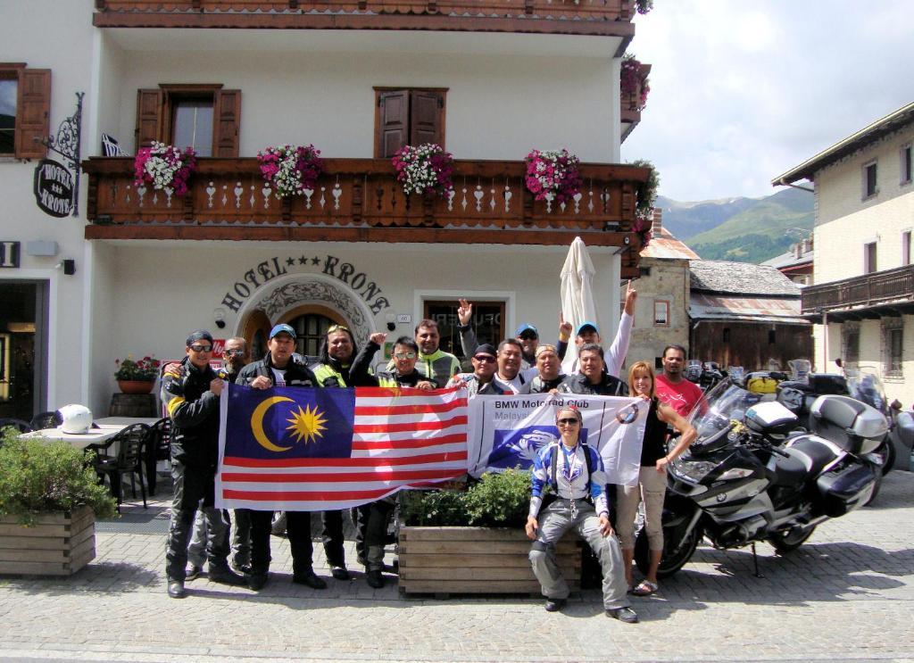 Hotel Krone Livigno Eksteriør bilde