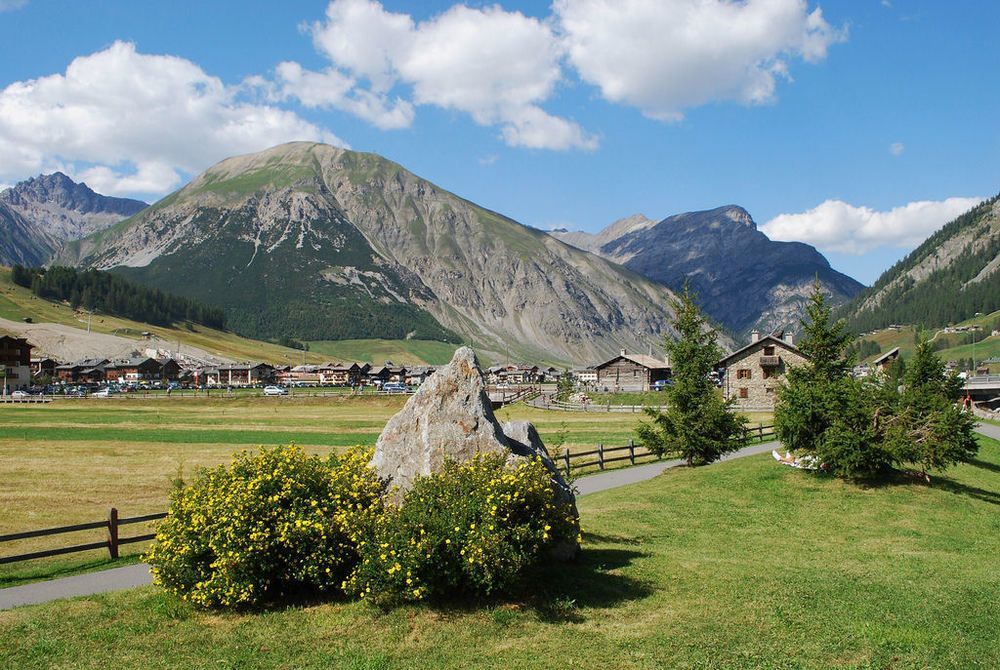 Hotel Krone Livigno Eksteriør bilde